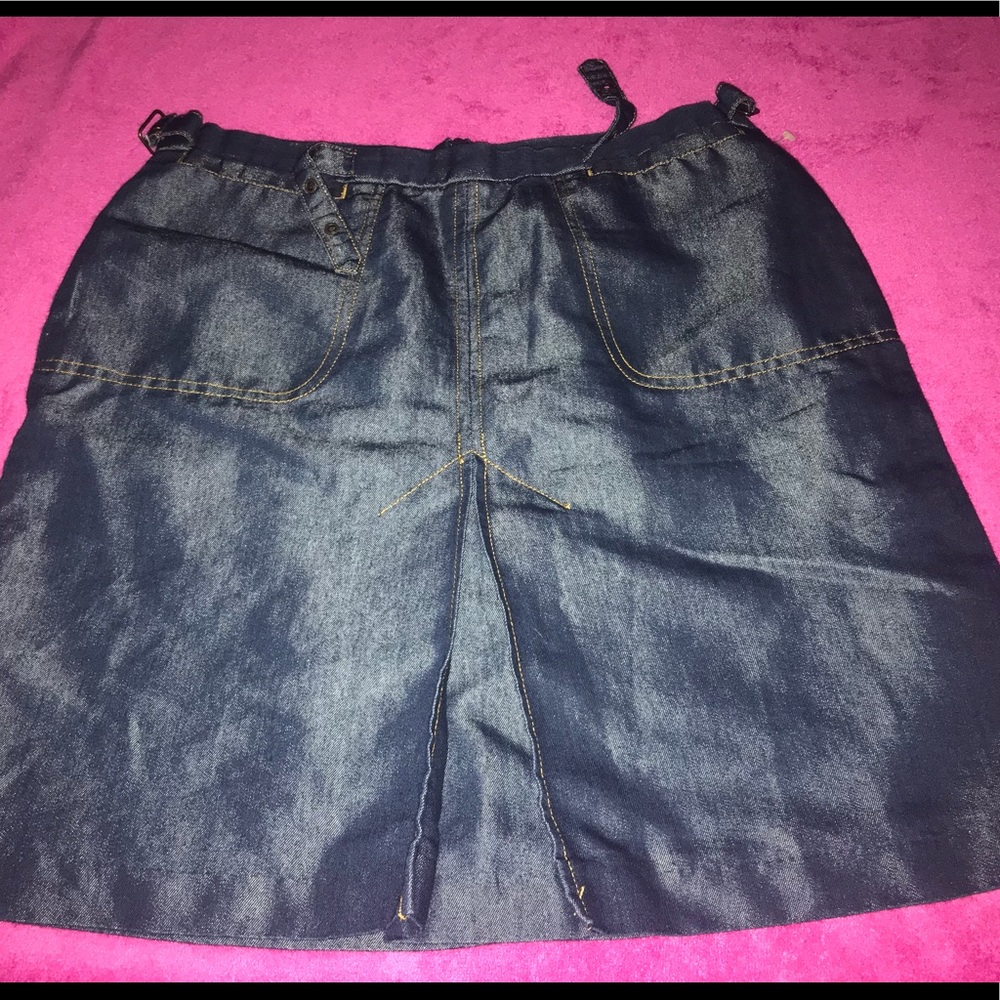 Women’s Size 4 Old Navy Collection Denim Skirt